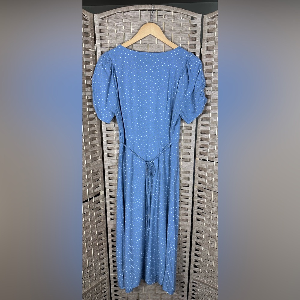 Madewell Leedra Button-Front Midi Dress in Dot - Size 6 - Picture 6 of 11